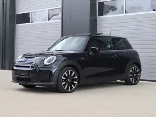 Mini Electric Yours | Pano | HUD | H/K | 17inch | Als NIEUW!!