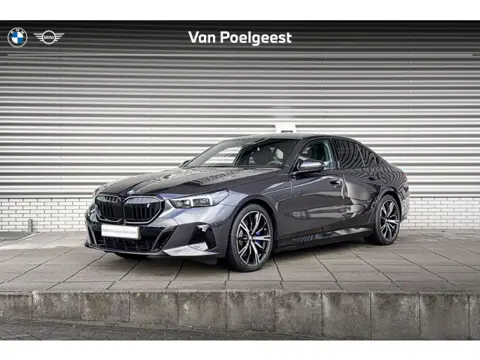 BMW i5 Sedan eDrive40 | M Sportpakket Pro | Innovation Pack | Travel Pack | Comfort Pack | Trekhaak 