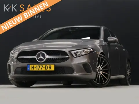 Mercedes-Benz A-Klasse 200 Business Solution [APPLE CARPLAY, ANDROID, STOELVERWARMING, CAMERA, PDC 3