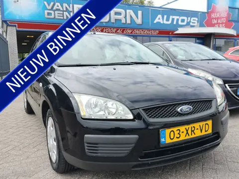 Ford Focus 1.6-16V Trend Automaat APK tot 24-02-2027
