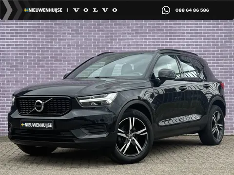 Volvo XC40 1.5 T2 R-Design | Stoel/stuur verwarming | Apple carplay/android auto | Adaptieve cruise 