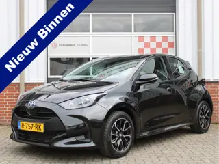 Toyota Yaris 1.5 Hybrid Active Automaat /NAVI/16'LM/Camera/ACC/Climate control/Apple carplay/DAB+/CV