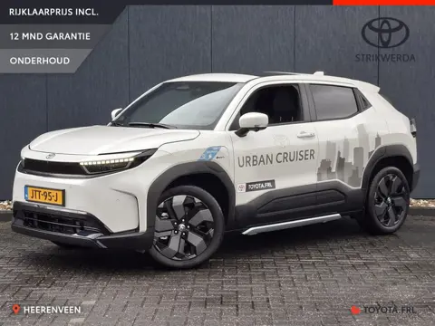 Toyota Urban Cruiser Executive 61 kWh | JBL Premium Sound | Panoramadak | 360 camera |  Adaptive Hig