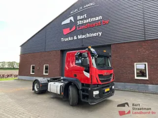Iveco AT440T/P 4x2 opleggertrekker met 9t vooras, PTO en kipperhydrauliek. BS2043