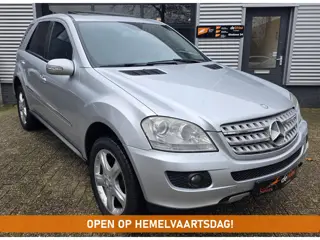 Mercedes-Benz ML 350 4MATIC **AUT-NAVI-CRUISECTRL**