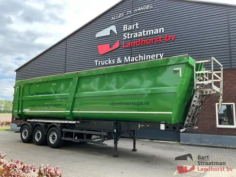 Schmitz Cargobull Gotha SGF*S3 3 assige 55m³ schrootkipper, as 1 liftas. BS2045