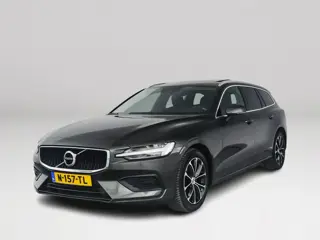 Volvo V60 B3 Momentum Business | Panoramadak | Parkeercamera | Stoel- en Stuurverwarming | Trekhaak