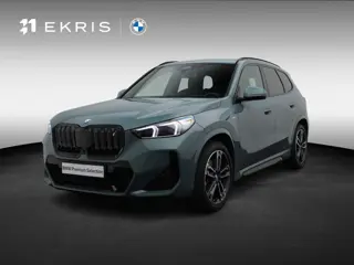 BMW iX1 xDrive30 M Sportpakket | Innovation Pack | Comfort Pack | Trekhaak | Elektrisch Verstelbare 