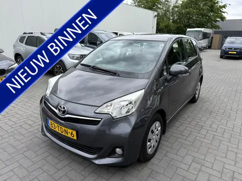Toyota Verso-S 1.3 VVT-i Aspiration (AUTOMAAT) - Climate-cruisecontrol - Camera - Volledig Onderhoud