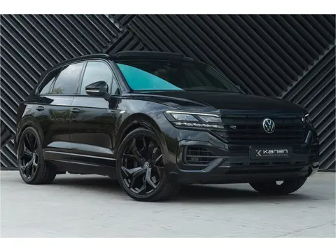 Volkswagen Touareg R 3.0 V6 TSI eHybrid 4M Panodak Puglia Luchtv. DynAudio Head up Massage 360Camera