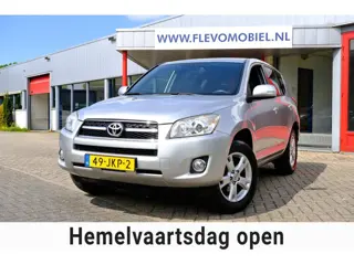 Toyota RAV4 2.0 VVTi 4WD Dynamic Aut. Leder|Clima|PDC|LMV