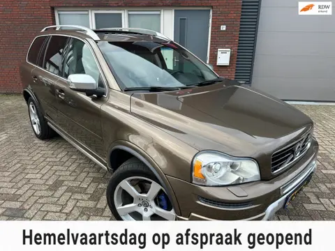 Volvo XC90 2.4 D5 Summum / 7P / Pano / Leder / Dynaudio / Navi / Blis / AUT