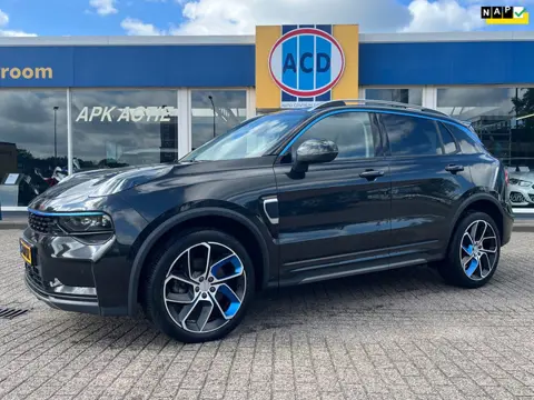 Lynk & Co 01 1.5 261pk PHEV 7DCTH | Orig.NL | PanoramaDak | 360 graden Camera | Carplay |