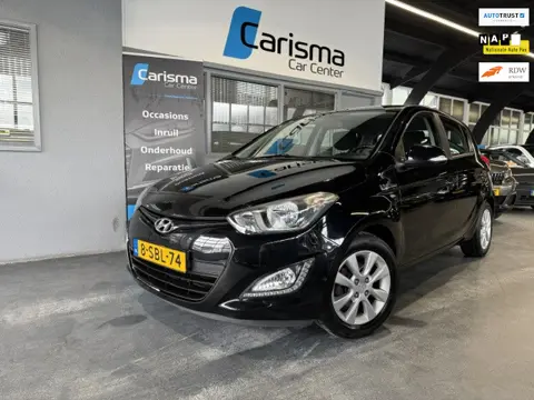 Hyundai I20 1.2i i-Deal Navi|Airco|LM-Velgen