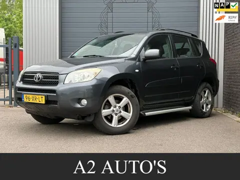Toyota RAV4 2.0 VVTi Linea Sol 4x4|Ecc|Cruise