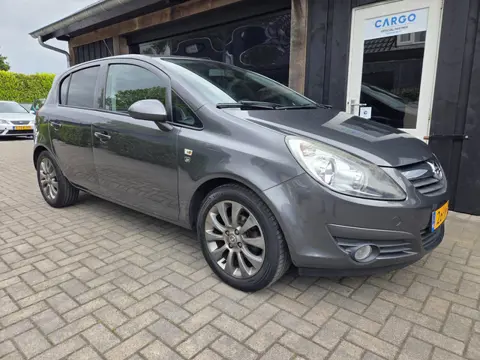 Opel Corsa 1.4-16V '111' Edition
