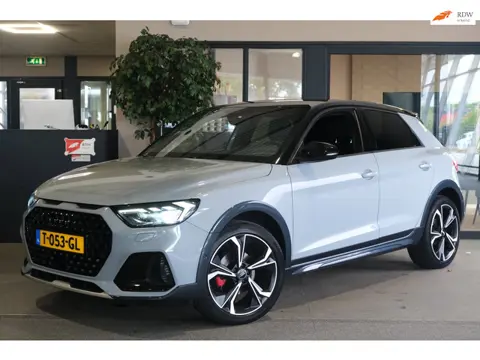 Audi A1 citycarver 30 TFSI S-line Automaat 116PK B&O Navi ACC PDC CAM Ambient