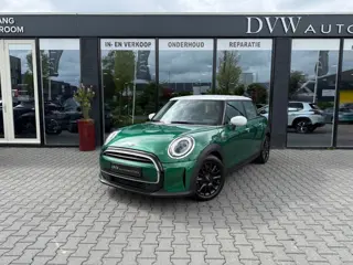 Mini Cooper 1.5 Premium plus edition