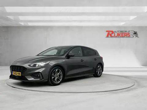 Ford Focus 1.0 EcoBoost ST Line Business handgeschakeld Apple Carpl,Camera A,Cruise Contr,Climate Co