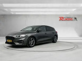 Ford Focus 1.0 EcoBoost ST Line Business handgeschakeld Apple Carpl,Camera A,Cruise Contr,Climate Co