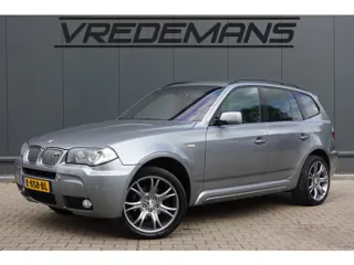 BMW X3 3.0d LEDER/PANO/NAVI