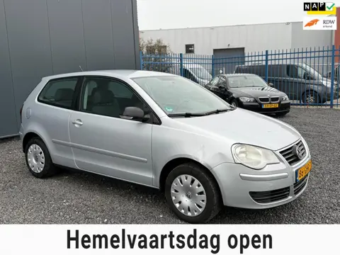 Volkswagen Polo 1.4-16V Optive AIRCO!APK!ZUINIG!KOOPJE!