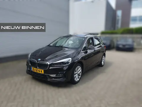 BMW 2 Serie Active Tourer 218i High Executive Luxury Line | Panoramadak | Stoelverwarming | Head-Up 
