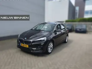 BMW 2 Serie Active Tourer 218i High Executive Luxury Line | Panoramadak | Stoelverwarming | Head-Up 