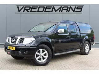 Nissan Navara 2.5 dCi SE dubbele cabine 4X4/ 5-PERS/NAVI