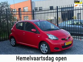 Toyota Aygo 1.0-12V Comfort AIRCO!5DEURS!APK2027!KOOPJE!