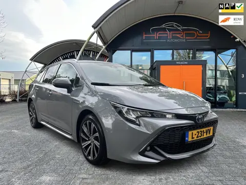 Toyota Corolla Touring Sports 1.8 Hybrid Business Plus 100% Dealer Onderhouden Rijklaarprijs!