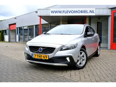 Volvo V40 Cross Country 1.6 T4 180pk Momentum Aut. Navi|Clima|LMV