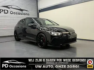 Volkswagen Golf 2.0 TSI GTI - Pano - IQ Lights - Black Style - Dealer onder. - Stoelverw. - Navi - C