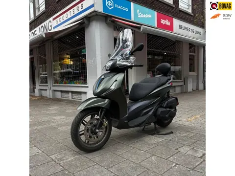 Piaggio Scooter Piaggio 400 Beverly S HPE Matgroen / Verde Opaco