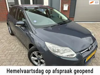 Ford Focus 1.0 EcoBoost / Navi / PDC / Riem v.v / Clima / Cruise / NAP