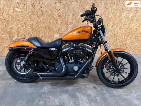 Harley Davidson 883 iron sportster 3374 km 2014