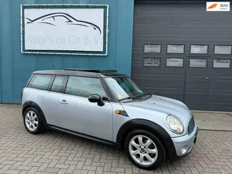 Mini Mini Clubman 1.6 Cooper Clubman Elec Panoramadak Airco Lm velgen Apk 21-04-2027