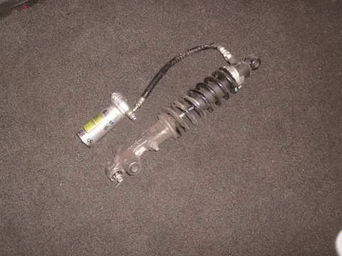 Rear cushion Suzuki RF 900 1993 - 1996