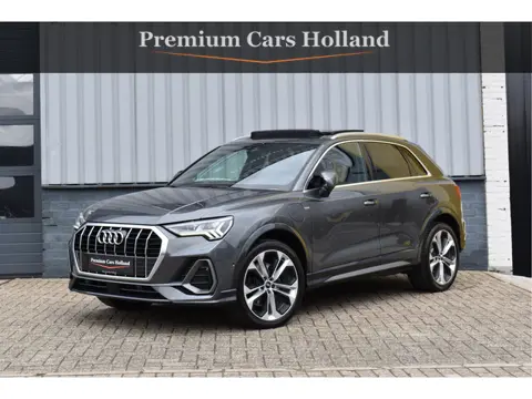 Audi Q3 45 TFSI e S-Line 245 Pk Pano Memory Sfeer Matrix 360 Camera ACC Keyless Vol Lederen Sportsto