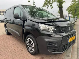 Peugeot Partner 1.5 BlueHDi 100 L2 3zits Airco,Cruisecontrol VOORSCHADE
