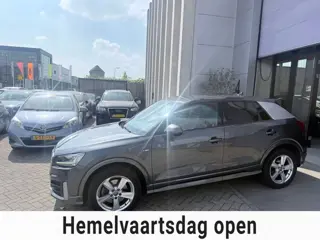 Audi Q2 1.0 TFSI S-Line Automaat! NETTE AUTO! NAP! INRUIL MOGELIJK!