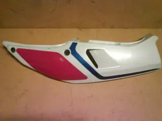 Cowl left rear Yamaha YZF 750 1993 - 1995