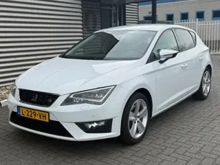 Seat Leon 1.8 TSI FR Business | Nieuwe Ketting.