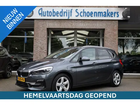 BMW 2-serie Active Tourer 225xe iPerformance High Executive CAMERA HUD MEMORY LEER NAVI 2xPDC LMV CR