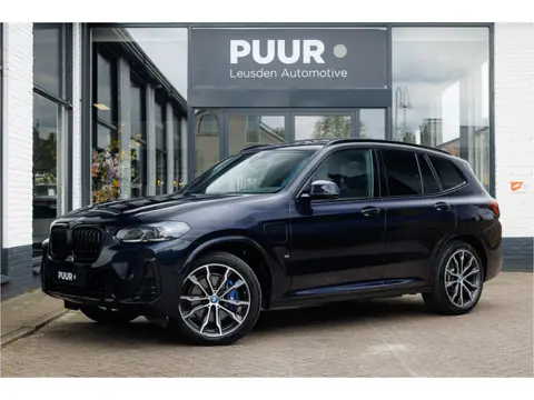 BMW X3 xDrive30e Competition Stoelen Pano - Harman Kardon - Head Up