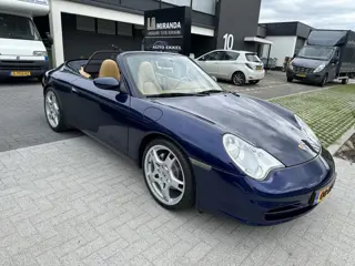 Porsche 911 Cabrio 3.6 Carrera 4 (bj 2002, automaat)