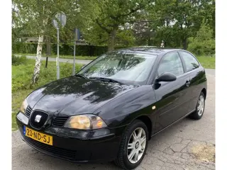 SEAT Ibiza 1.4-16V Stella (bj 2003)