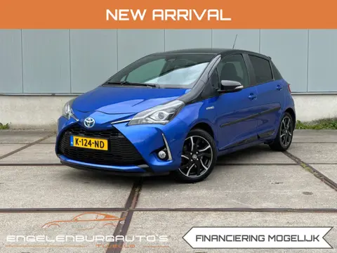 Toyota Yaris 1.5 Hybrid Bi-Tone stoelverwarming, navi!