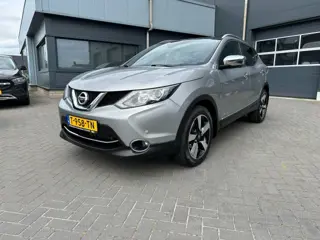 NISSAN QASHQAI 1.2 N-Connecta Navi. Camera Panorama Trekhaak 