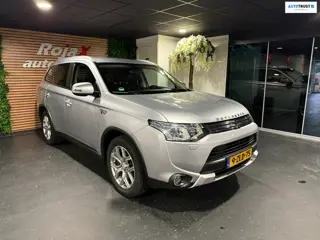 Mitsubishi Outlander 2.0 PHEV Executive Edition X-Line DEALER OH - TREKHAAK - NWE APK.